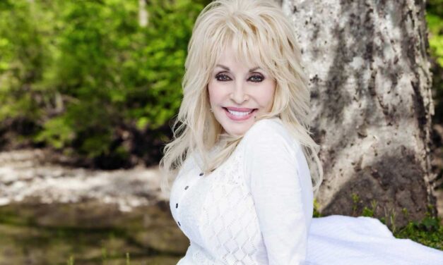 Dolly Parton Set a Magnificent Example of How To Be Human